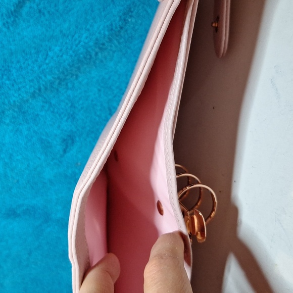 A6 Personal Notebook Binder, 6 Ring, Soft Leather A6 Planner, Rose gold Rings - Picture 6 of 10